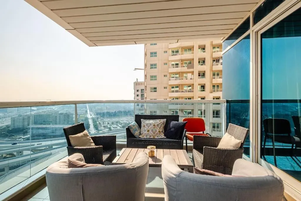 Elegant 2Br Apartment In The Heart Of Marina Dubai